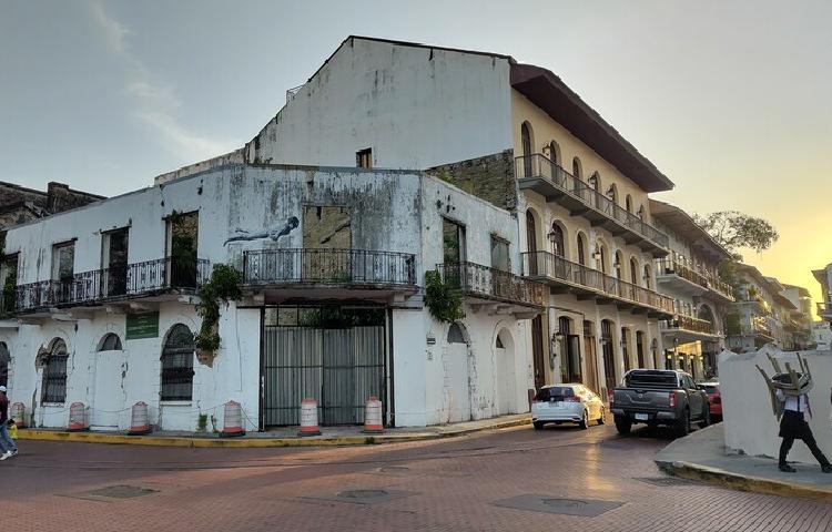 Panama City: Big City Life