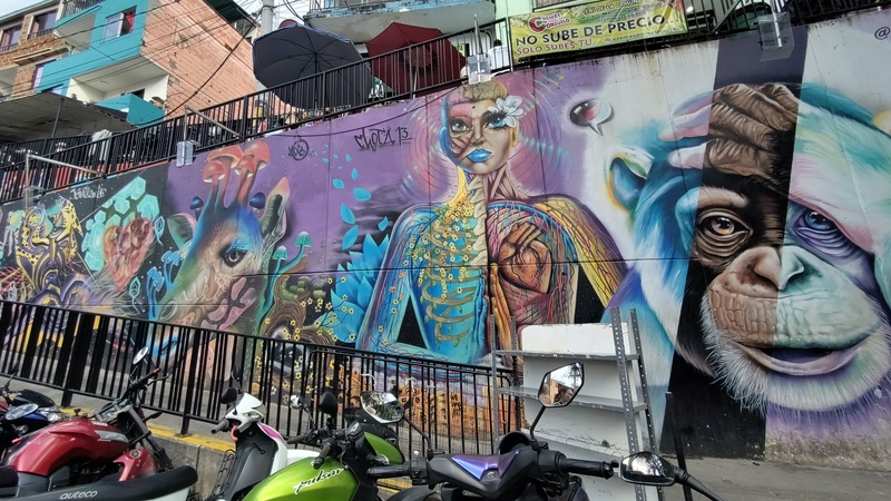 Die Comuna 13 ist von Street Art und Graffitis geprägt.