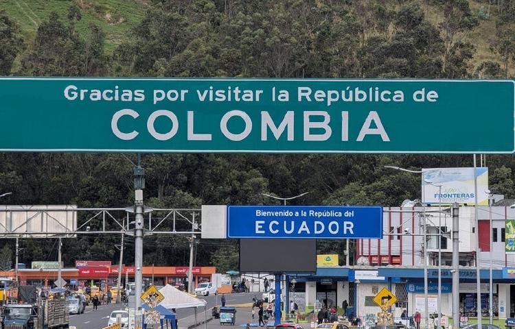 Herzlich Willkommen in Ecuador: Otavalo & Quito