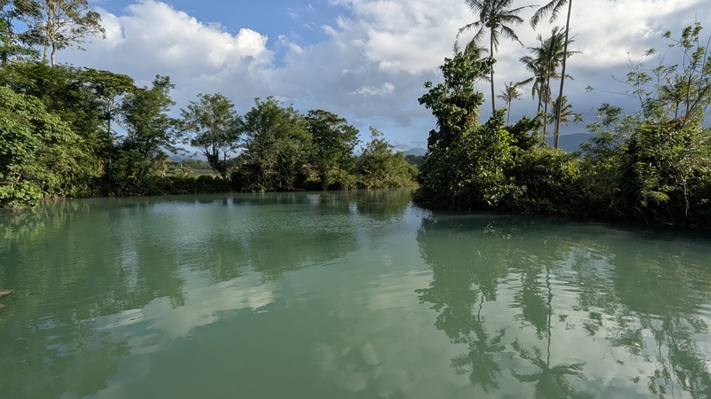 In diesem Teich haben wir ein wenig geschwitzt bei gut 41°C Wassertemperatur. In diesem Teich haben wir ein wenig geschwitzt bei gut 41°C Wassertemperatur.